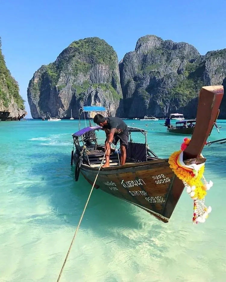Phi Phi Maiyada Resort